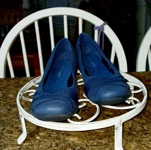 Easy Spirit Arcasia Navy Blue Flats Size 5.5 M